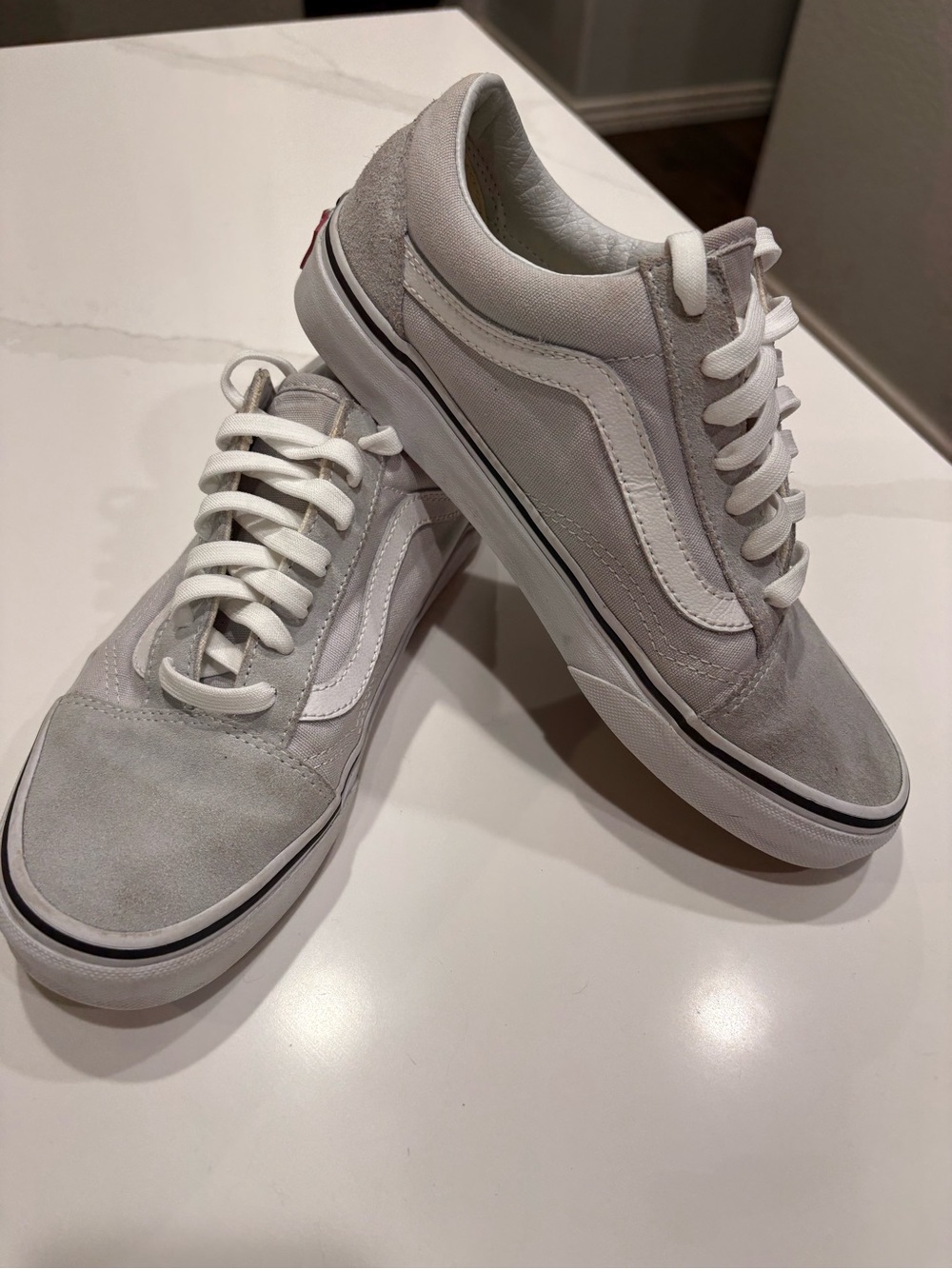 Vans Old Skool Low Top Skate Shoes Grey & White Suede Canvas Men’s 5.5 Women’s 7